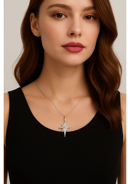 Işıltılı Yıldız Figürlü Çelik Gümüş Rengi Kolye