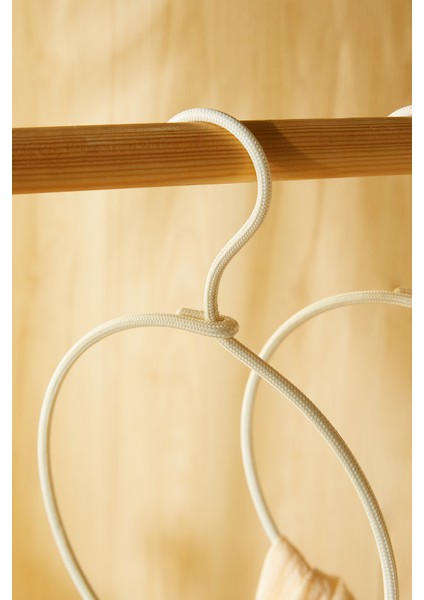 2'li Halka Ekru Renk Kumaş Kaplı Metal Aksesuar Askısı 24.5 x 16 x 0.5 cm fiyatları