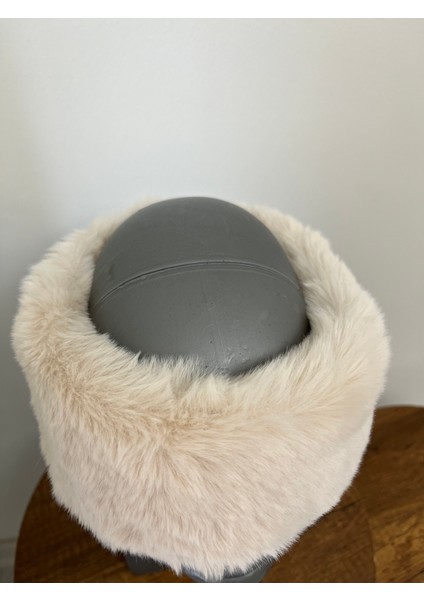 Bej Kadın Kışlık Peluş Boyunluk Bandana (Standart) fırsatları