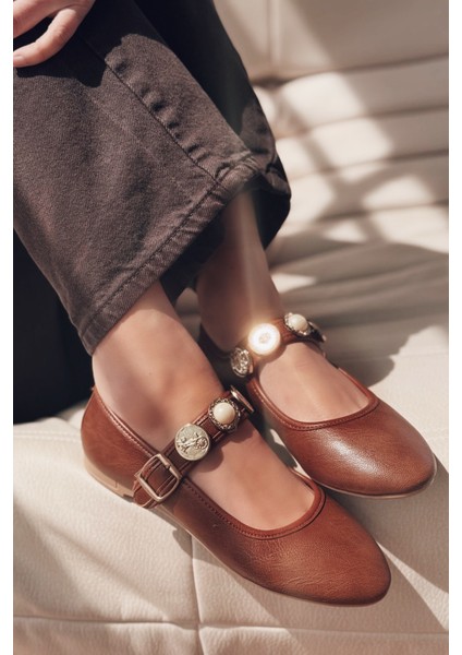 Brosta Mat Deri Toka Detaylı Taba Kadın Babet fiyatları