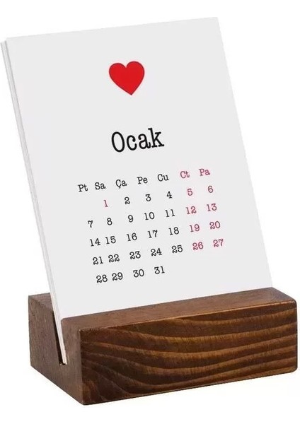 Kalp Tasarımlı Masa Takvimi | Ahşap Tabanlı 2026 Masa Takvimi