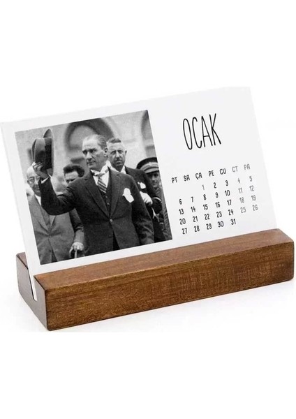 Ahşap Tabanlı Atatürk Fotoğraflı Masa Takvimi | 2026 Masa Takvimi