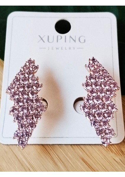 Lüks Figürlü Pembe Taşlı Küpe