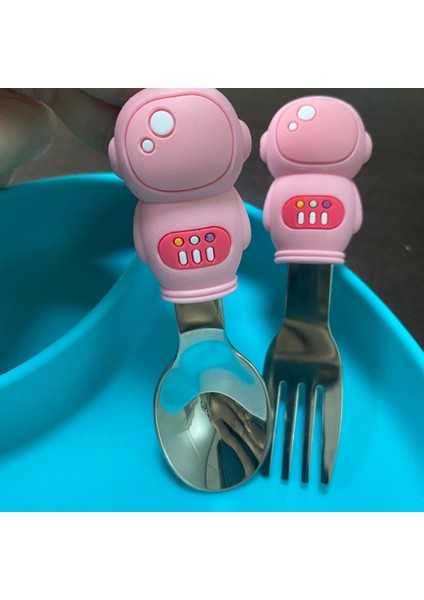 Roket ve Astronot Figürlü Çocuk Silikon Saplı Paslanmaz Çelik Uçlu Kaşık - Çatal Seti ve Saklama Kutusu (Pembe)