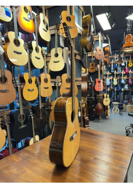 F-45 Akustik Gitar indirimleri