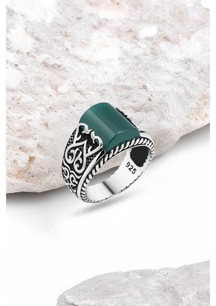 Yeşil Akik Taşlı Gümüş Erkek Yüzük