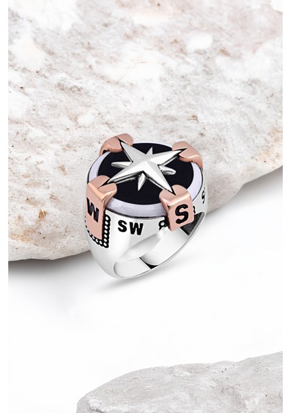 Siyah Onix Taşlı Pusulalı Gümüş Erkek Yüzük