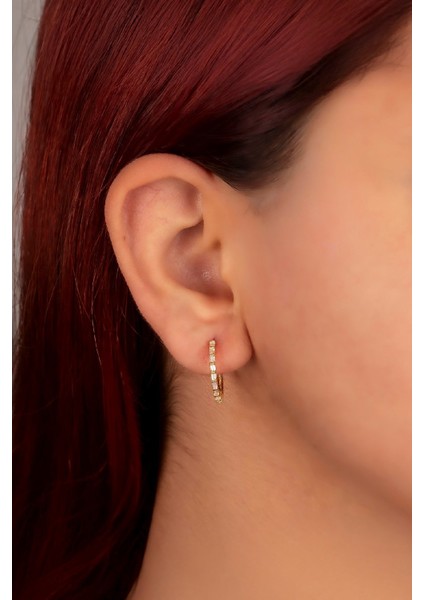 925 Ayar Gümüş Altın Kaplama Baget Taşlı Küpe fiyatları