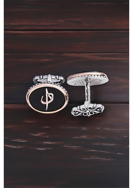 ​​​​​​​​Gümüş Elif Vav İşlemeli Onix Taşlı Oval Kol Düğmesi