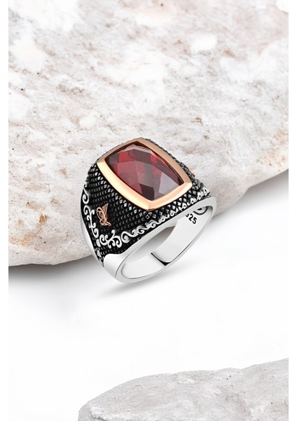 Kesme Kırmızı Zirkon Taşlı Gümüş Erkek Yüzük