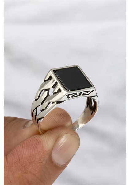 Modern Tasarım Oniks Taşlı Gümüş Erkek Yüzük