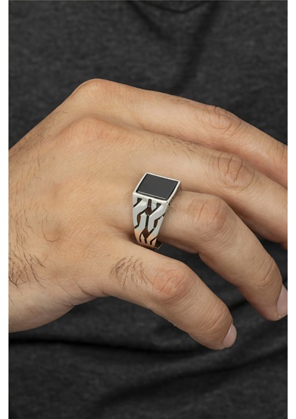 Modern Tasarım Oniks Taşlı Gümüş Erkek Yüzük fiyatları