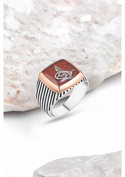 Ahşap Üstü Mineli Tuğralı Gümüş Erkek Yüzük