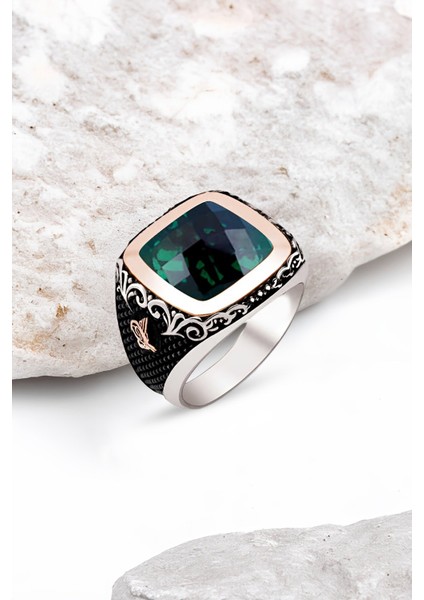 Gümüş Fasetli Yeşil Zirkon Taş Yanları Osmanlı Tuğralı Erkek Yüzük