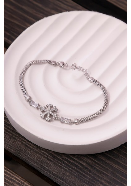 925 Ayar Gümüş Baget Taşlı Rodyumlu Kar Tanesi Küp Zincir Bayan Bileklik