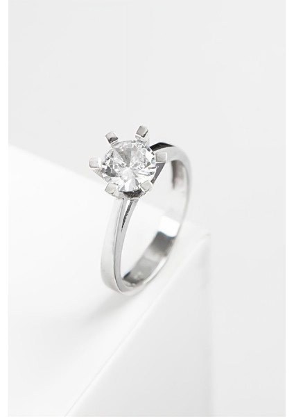 925 Ayar Gümüş Rodyumlu Tektaş Bayan Yüzük