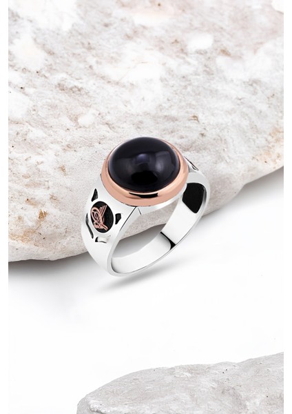 Kapşon Kesim Siyah Onix Taşlı Gümüş Erkek Yüzük