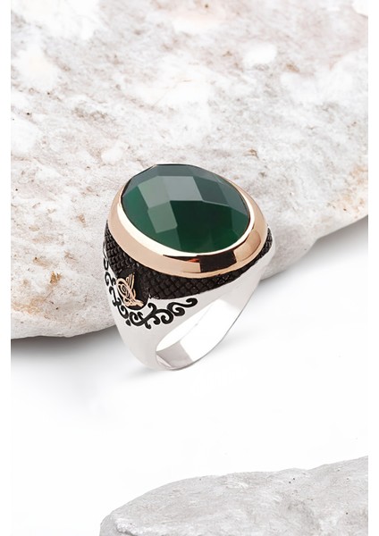 ​Gümüş Fasetli Yeşil Zirkon Taşlı Kenarları Osmanlı Tuğralı Erkek Yüzük