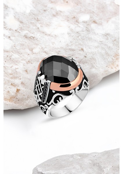 Kesme Siyah Zirkon Taş Kenarı Minik Zirkon Taşlı Gümüş Erkek Yüzük