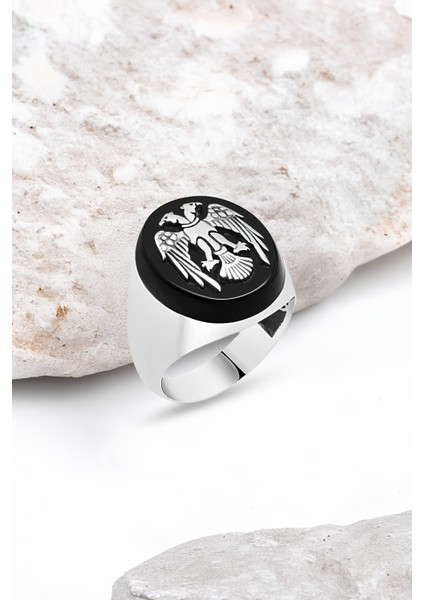Onix Taşlı Selçuklu Kartallı Gümüş Erkek Yüzük