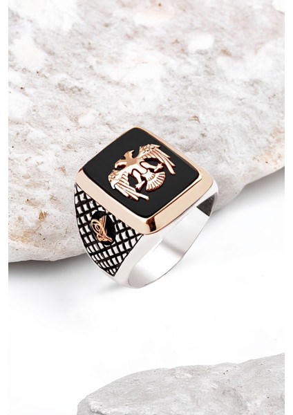 Gümüş Onix Taşlı Selçuklu Kartalı Erkek Yüzük