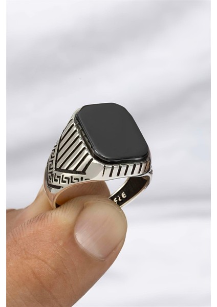 Kafes Motifli Oniks Taşlı Gümüş Erkek Yüzük