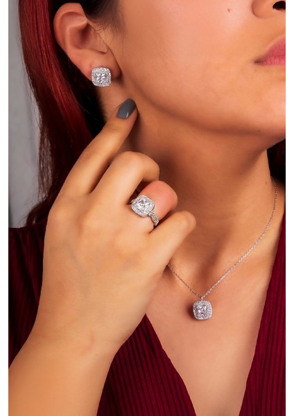 925 Ayar Gümüş Rodyumlu Full Zirkon Süslemeli Baget Bayan Takı Seti fiyatları