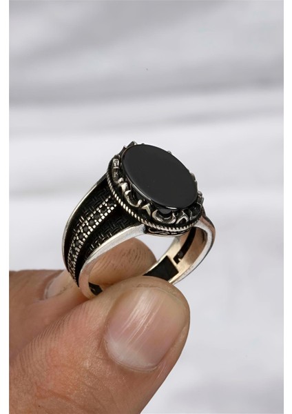 Oniks Taşlı Saçak Motifli Gümüş Serçe Parmak Erkek Yüzük