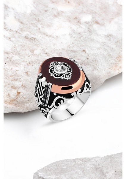 Sentetik Kehribar Ortası Zirkon Taşlı Motifli Gümüş Erkek Yüzük