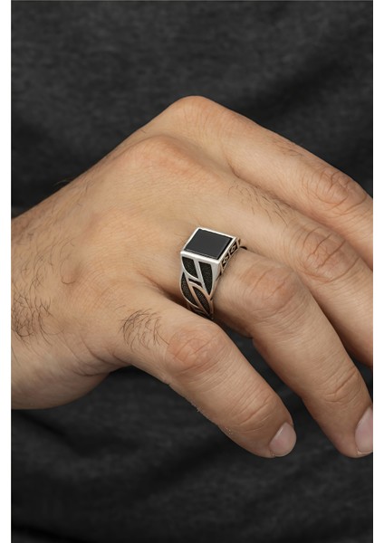 Motifli Oniks Taşlı Gümüş Erkek Yüzük fiyatları
