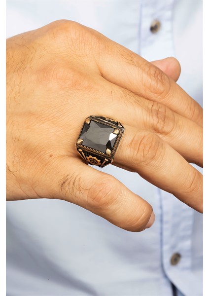 Dikdörtgen Siyah Oniks Taşlı Yıldız Desenli Gümüş Erkek Yüzük modelleri