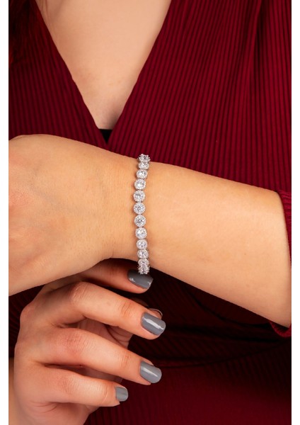 925 Ayar Gümüş Rodyumlu Su Yolu Zirkon Taşlı Bayan Bileklik fiyatları