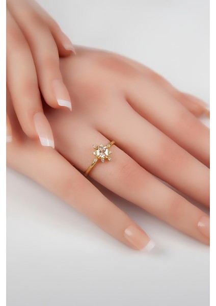 Zultanit Taşlı Zirkon Süslemeli Altın Kaplama Gümüş Bayan Yüzük fiyatları