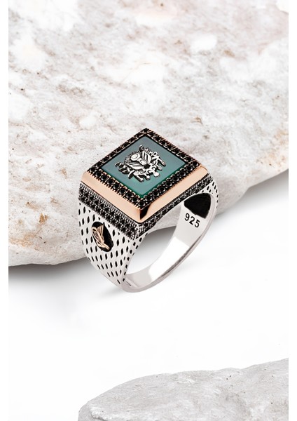 Gümüş Yeşil Akik Taş Üzeri Osmanlı Armalı Zirkon Süslemeli Kare Erkek Yüzük