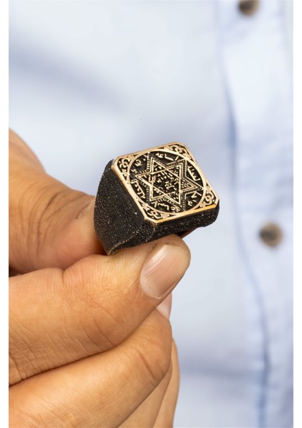 Kabartma Motifli Hz. Süleyman Mührü Gümüş Erkek Yüzük