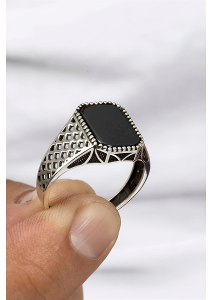 Siyah Oniks Taşlı File Motifli Gümüş Erkek Yüzük