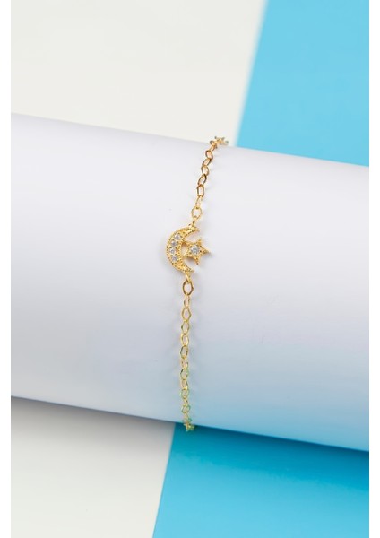 Altın Kaplama Zirkon Taşlı 925 Ayar Gümüş Minimal Ayyıldız Bayan Bileklik