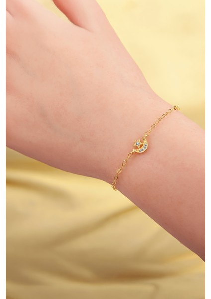 Altın Kaplama Zirkon Taşlı 925 Ayar Gümüş Minimal Ayyıldız Bayan Bileklik fiyatları