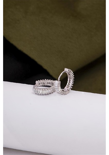 925 Ayar Gümüş Rodyumlu Küçük Boy Baget Küpe