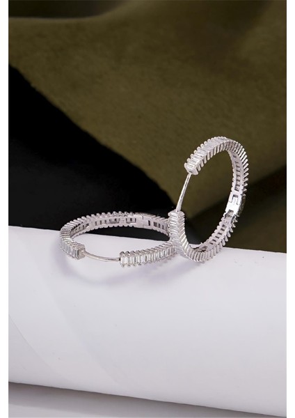 925 Ayar Gümüş Rodyumlu Baget Küpe