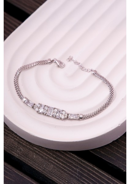 925 Ayar Gümüş Baget Taşlı Rodyumlu Küp Zincir Triple Bayan Bileklik