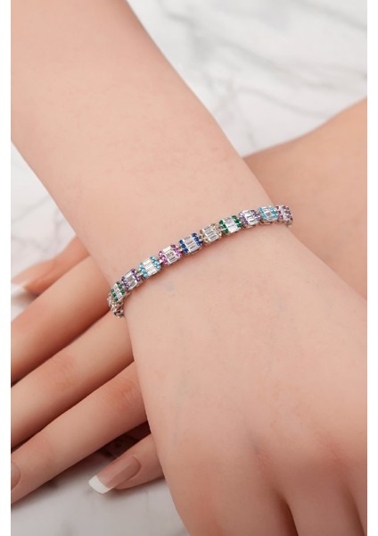 Mix Zirkon Taşlı Baget Süslemeli 925 Ayar Gümüş Su Yolu Bayan Bileklik modelleri