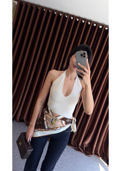 Halter Yaka Krem Triko Bluz fırsatları