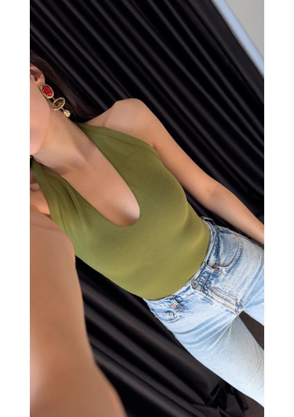 Halter Yaka Yeşil Triko Bluz fiyatları