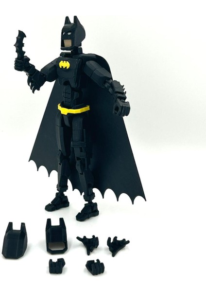 Dummy Batman Figür 14 cm – 2 Ekstra Maske, Batarang & 3 Farklı El Modeli – Koleksiyon Oyuncak