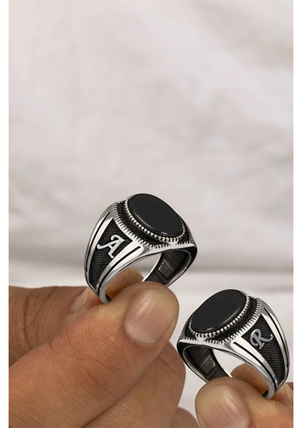 Oval Oniks Taşlı Çift Tarafı Harfli Gümüş Erkek Yüzük fiyatları