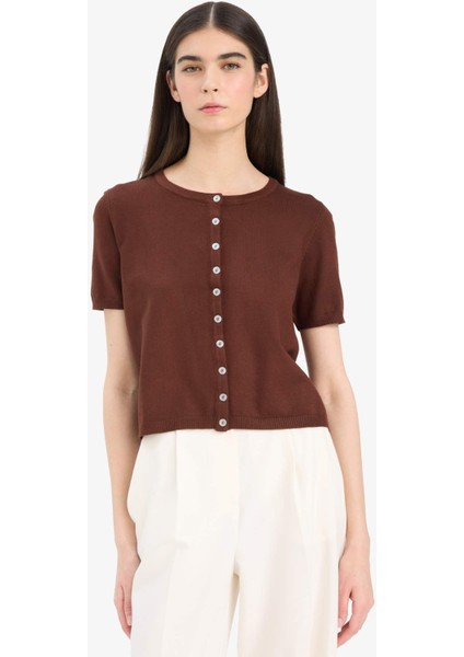 Regular Fit Bisiklet Yaka Düğmeli Kısa Kollu Hırka E5770AX25AU modelleri