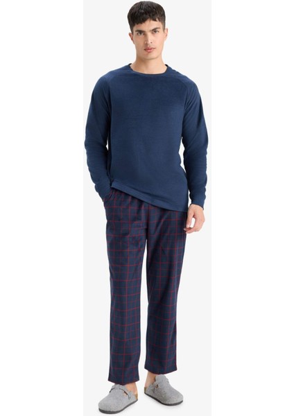 Pijama Takımı Polar Uzun Kollu Üst Kareli Uzun Alt C6117AX25WN fiyatları
