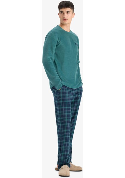 Pijama Takımı Polar Uzun Kollu Üst Kareli Uzun Alt D0047AX25WN fırsatları