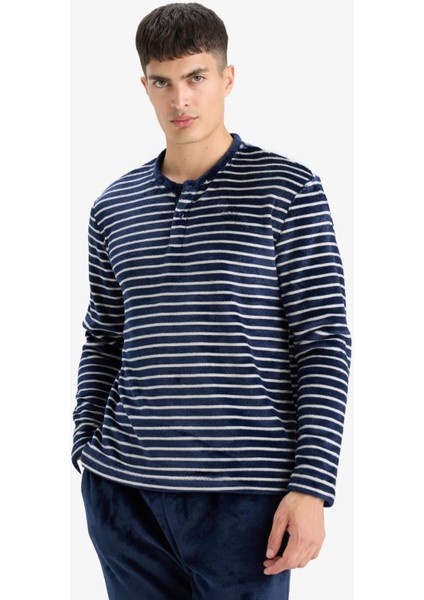 Pijama Takımı Regular Fit Çizgili Uzun Kollu Üst Welsoft Pelüş Uzun Alt A3443AX25WN fırsatları